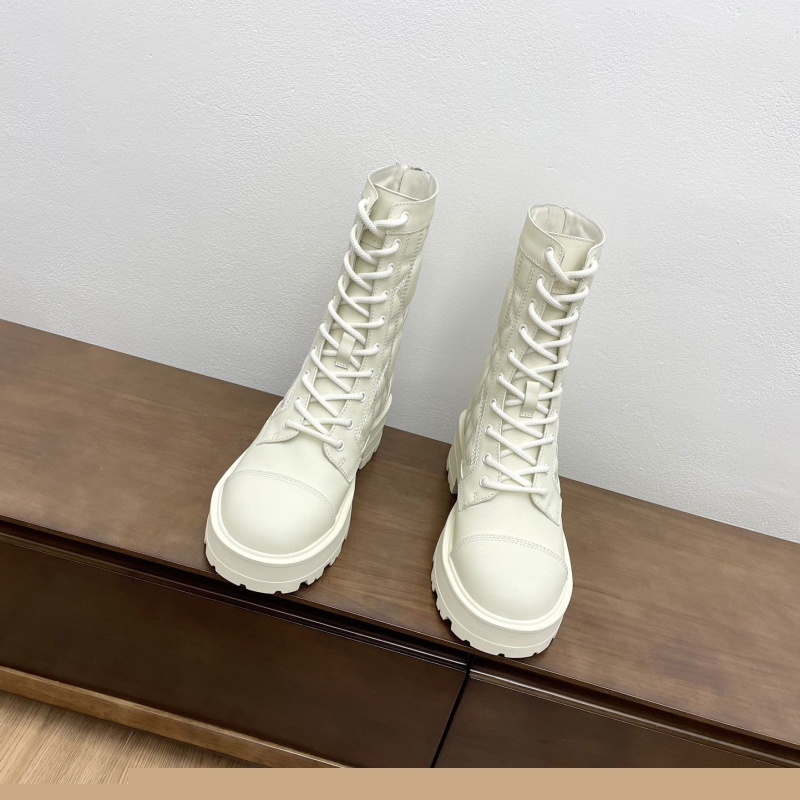 ch**an D*or boots